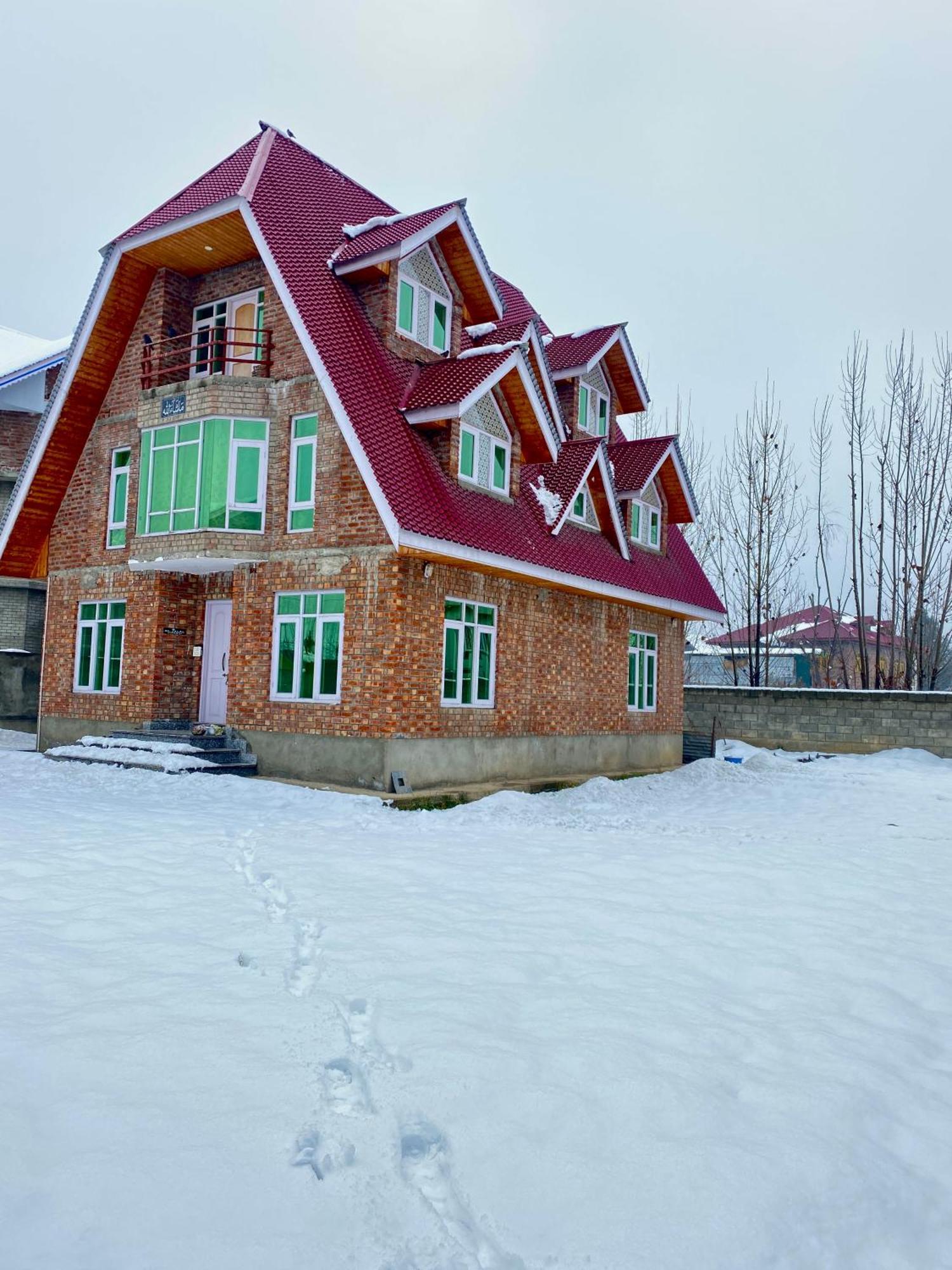 Al Jalal Resort Srinagar  Exterior photo