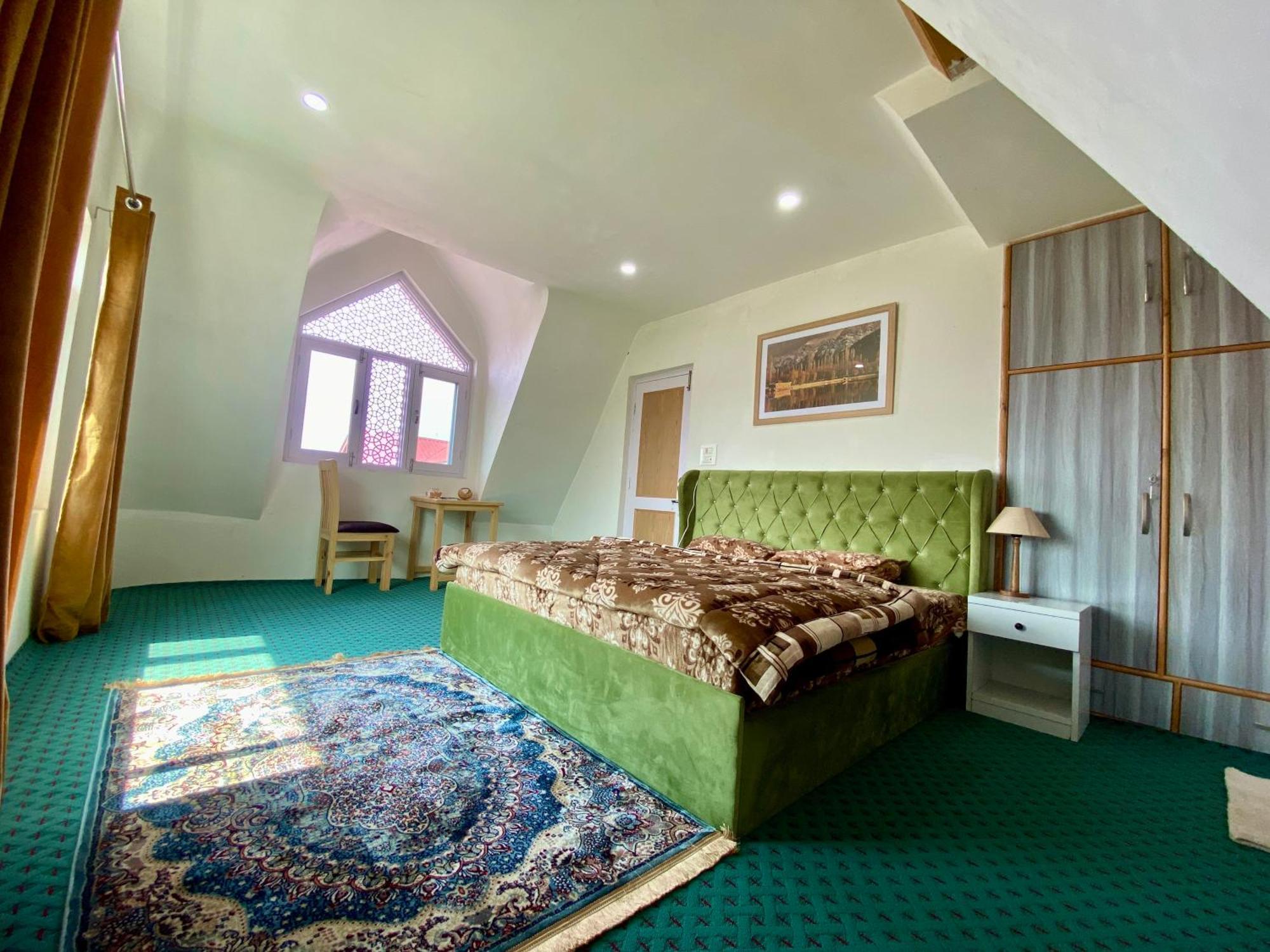 Al Jalal Resort Srinagar  Exterior photo